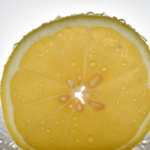 how-much-juice-is-in-a-large-lemon.png