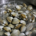 how-to-make-clam-juice.png