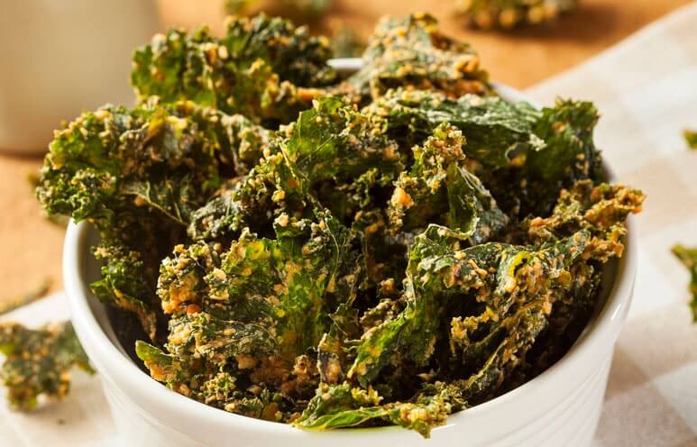 which has more nutrition baked kale raw kale