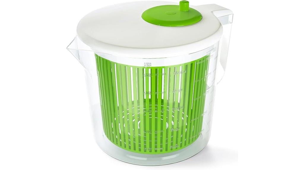 compact salad spinner with cup