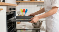 15 Best Non-Stick Bakeware Sets in 2026
