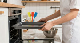 15 Best Non-Stick Bakeware Sets in 2026